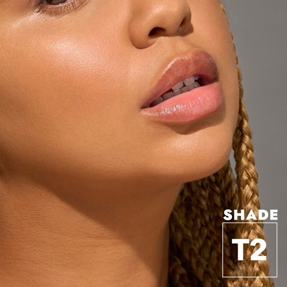 COVER FX Cream Foundation T2 - Picture 5 of 7